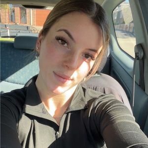 Meet your Posher, Jess